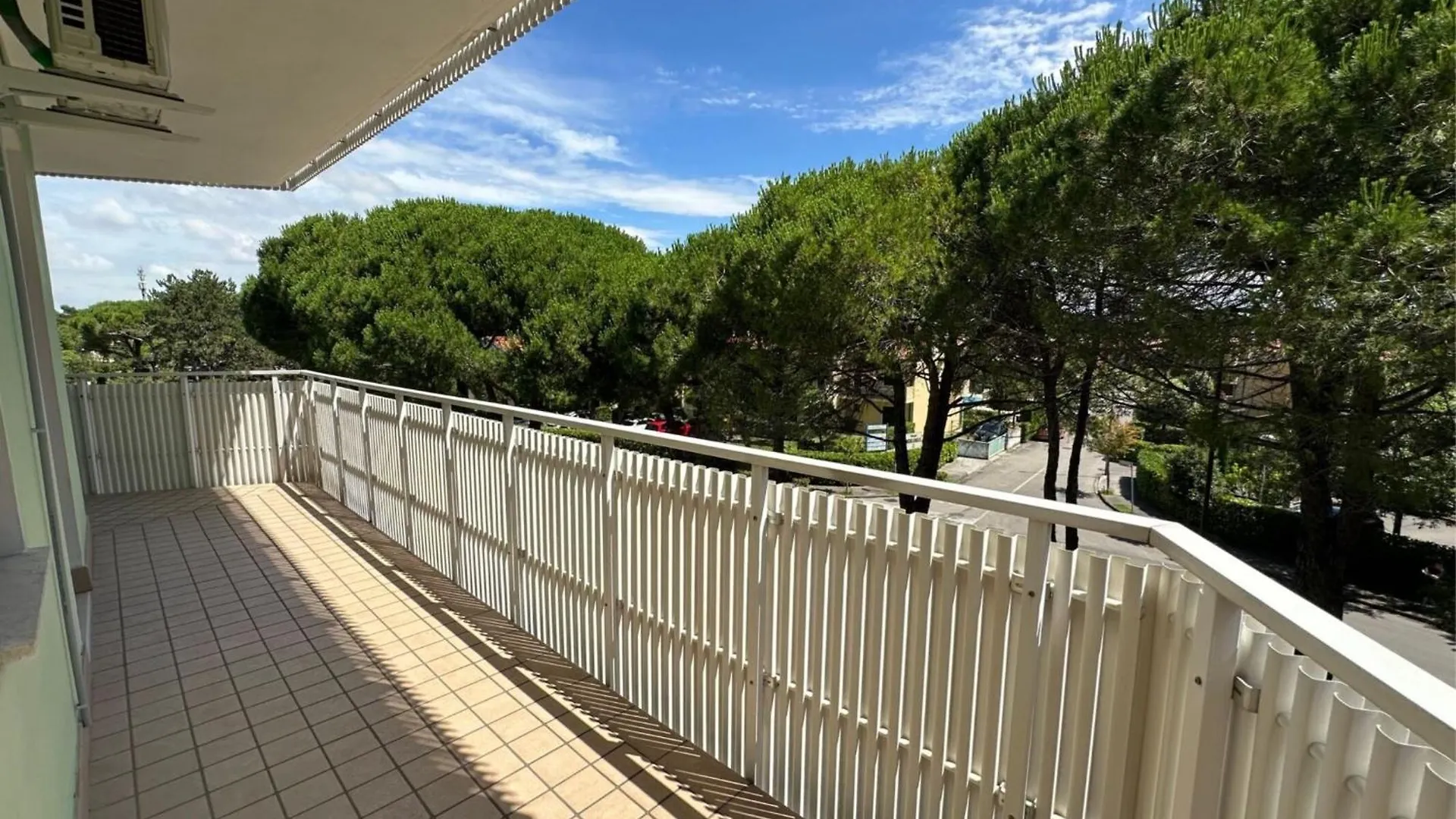 Spacious Flat Close To The Beach - Beahost Bibione Italia